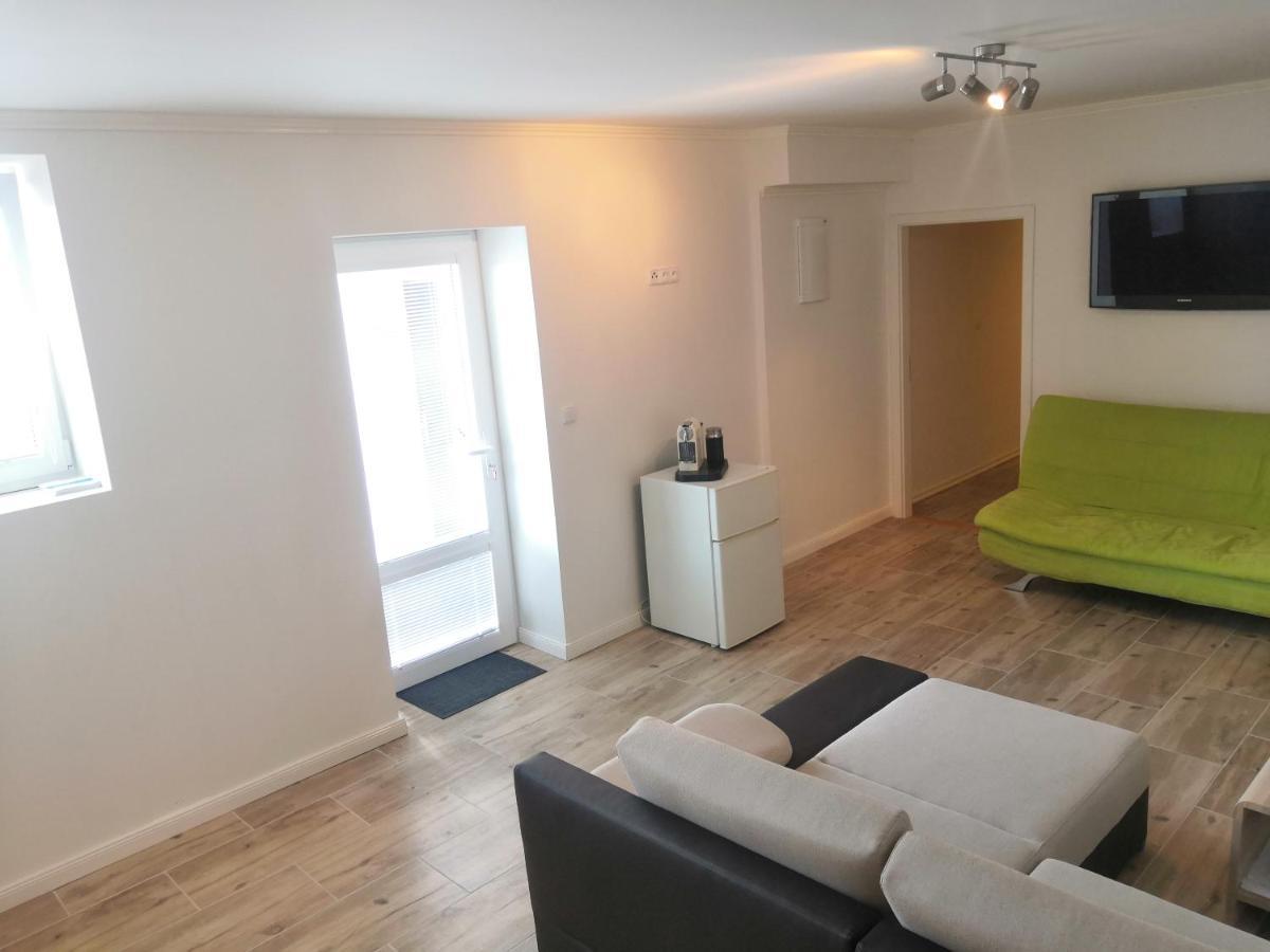 Vehlovice Apartments Melnik Ngoại thất bức ảnh