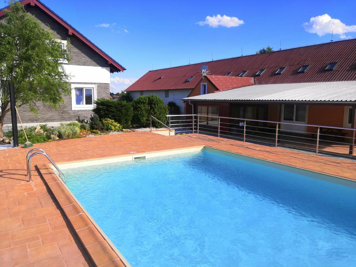 Vehlovice Apartments Melnik Ngoại thất bức ảnh