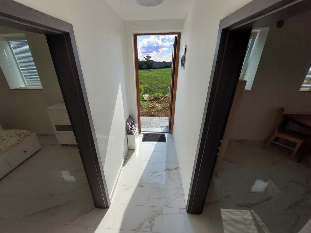 Vehlovice Apartments Melnik Ngoại thất bức ảnh